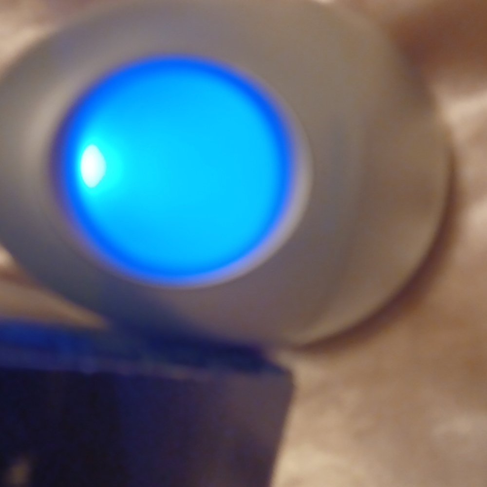 Brookstone ⏰️ clock. ELECTRONICS - Picture 4 of 8
